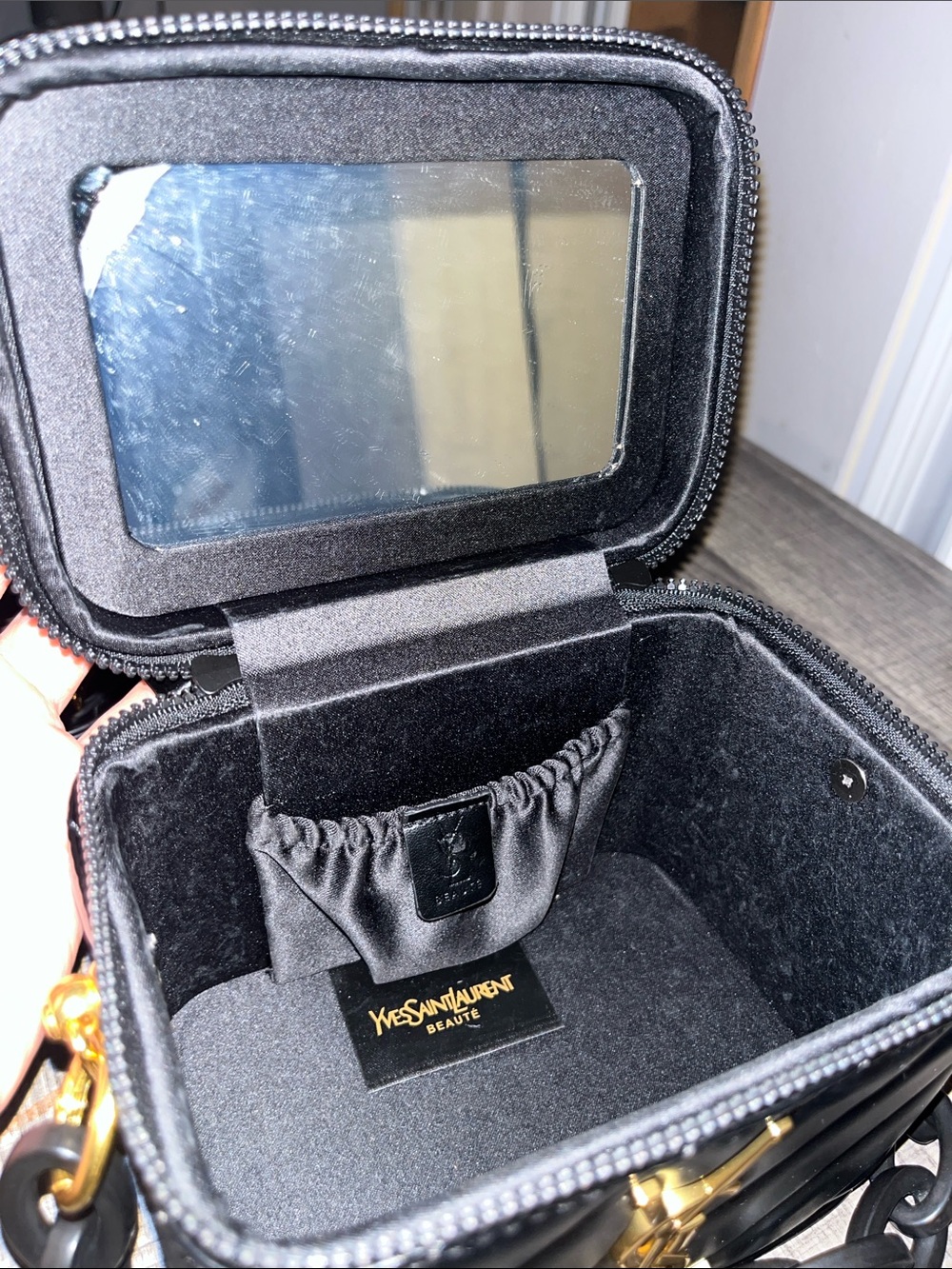 YSL Beaute Cosmetic Case - Picture 7 of 14